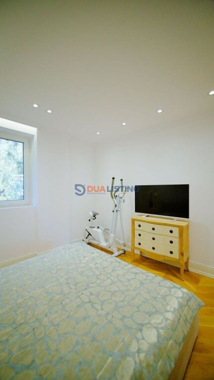 SHITET DUPLEKS LUKSOZ TEK KOPSHTI BOTANIK  !!