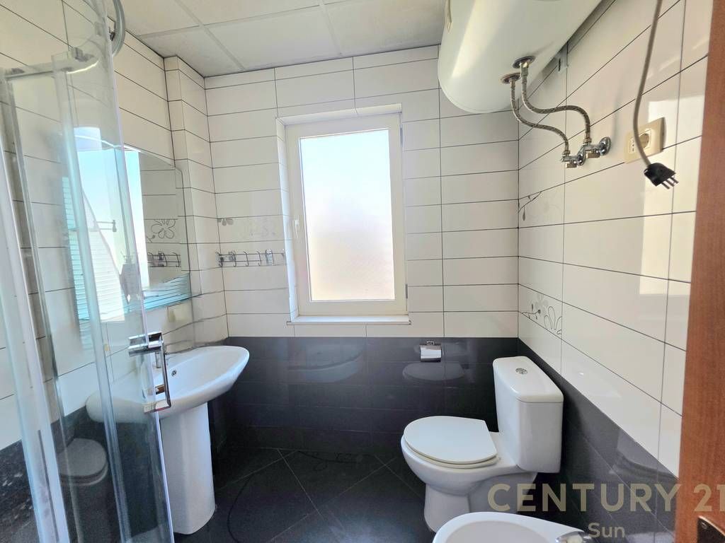 APPARTAMENTO 2+1+2 IN AFFITTO VICINO AL LAGO