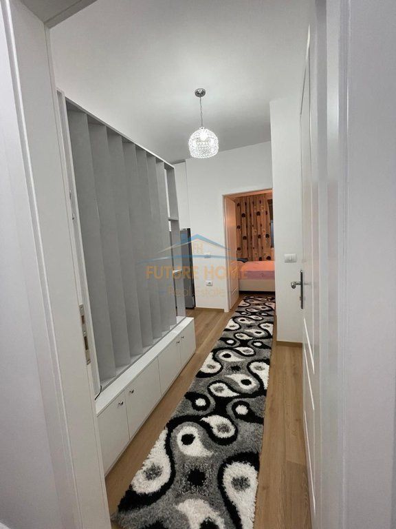 Shitet 1+1, Ish Venue Oxhaku 135.000€