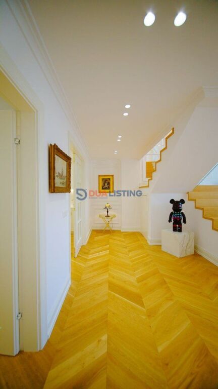 SHITET DUPLEKS LUKSOZ TEK KOPSHTI BOTANIK  !!