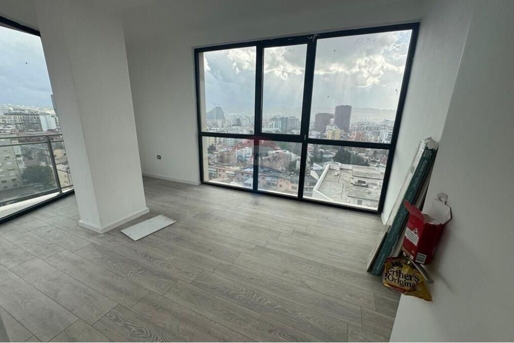 Appartamento - In Affitto - Via Mine Peza, Tirana