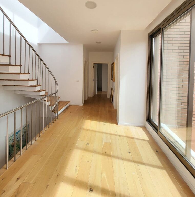 🏡 Jepet Vilë me Qira – pranë TEG