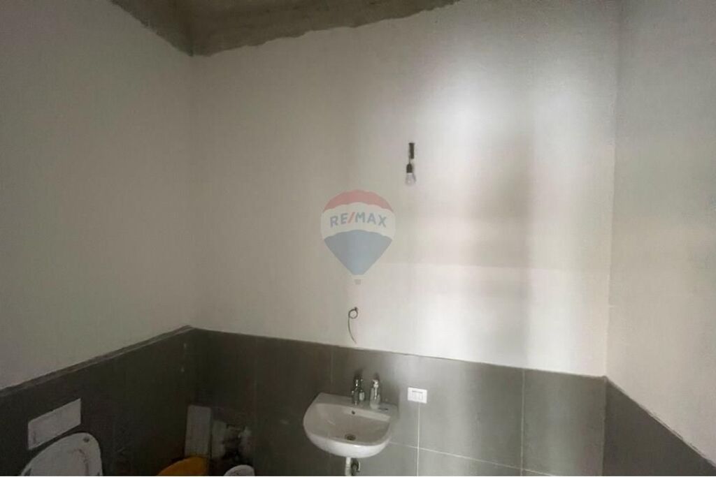 Dyqan - Për Shitje - ASL Rezidence, Tiranë