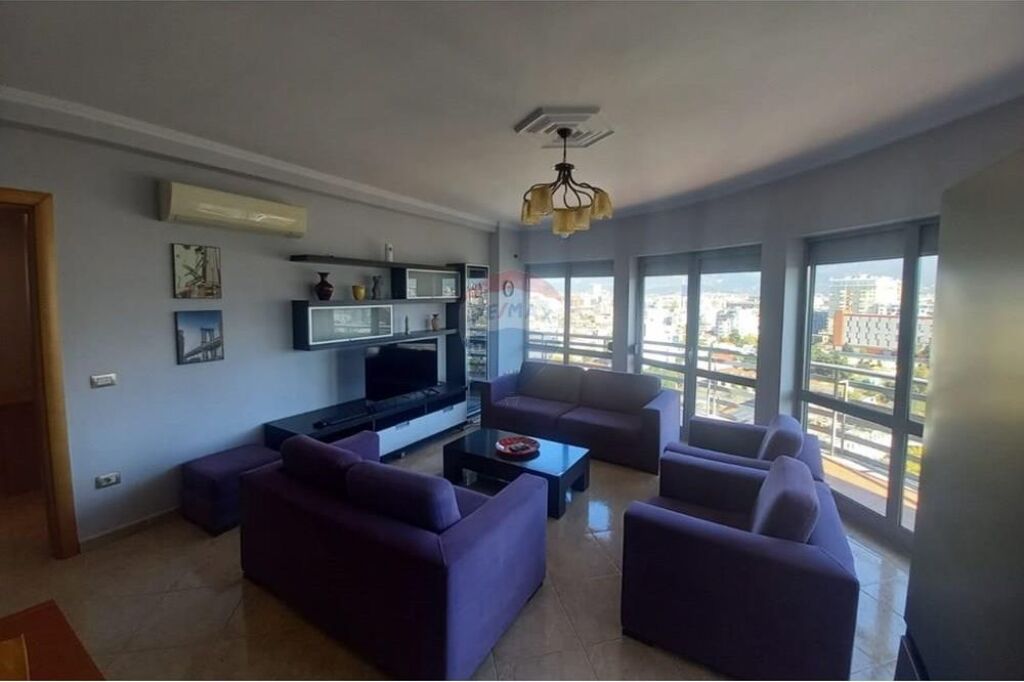 Apartment - For Rent - Zogu I Zi, Tirana