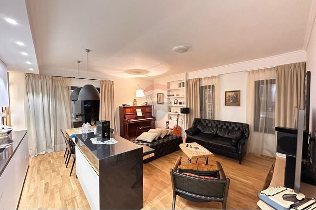 Apartament - Për Shitje - Rruga Bill Klinton, Tiranë