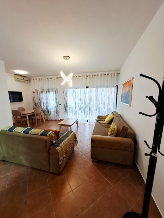 Jepet Me Qera Apartament 2+1+2 Tualete ++1 Ballkon