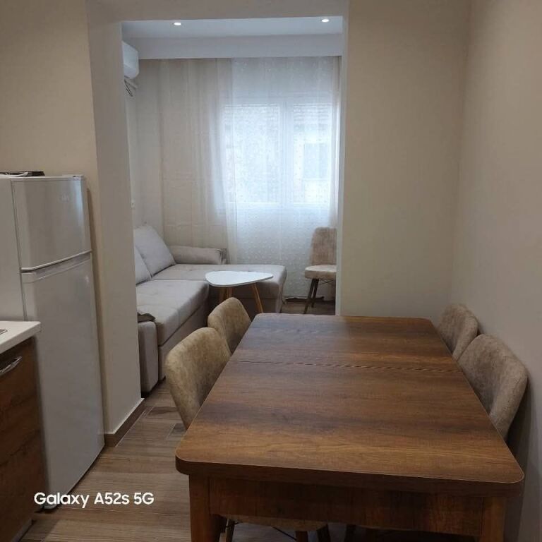 JEPET ME QERA SHTEPI PRIVATE ME OBORR DHE PARKING - TIRANE