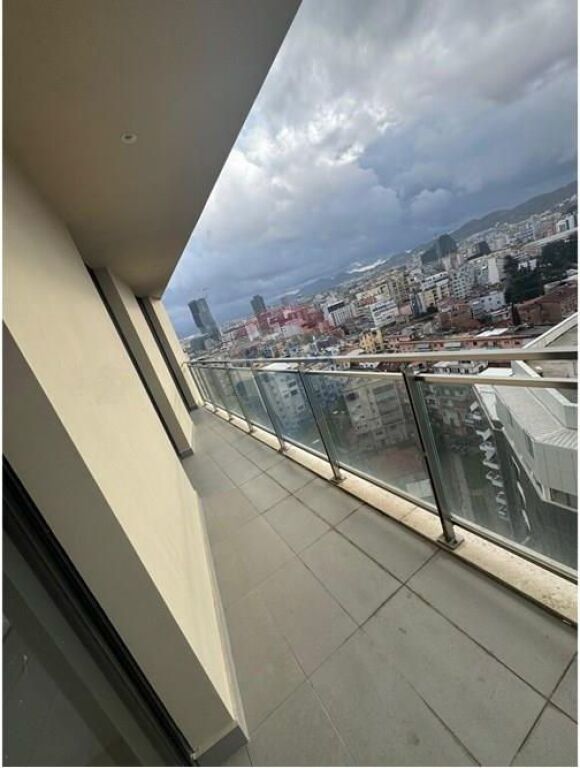 Appartamento - In Affitto - Via Mine Peza, Tirana