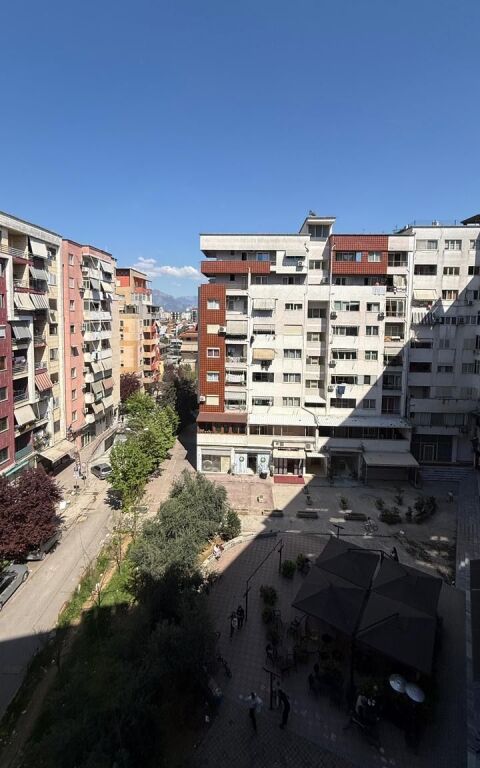 2+1,i mobiluar,te ozone ne astir,550 euro