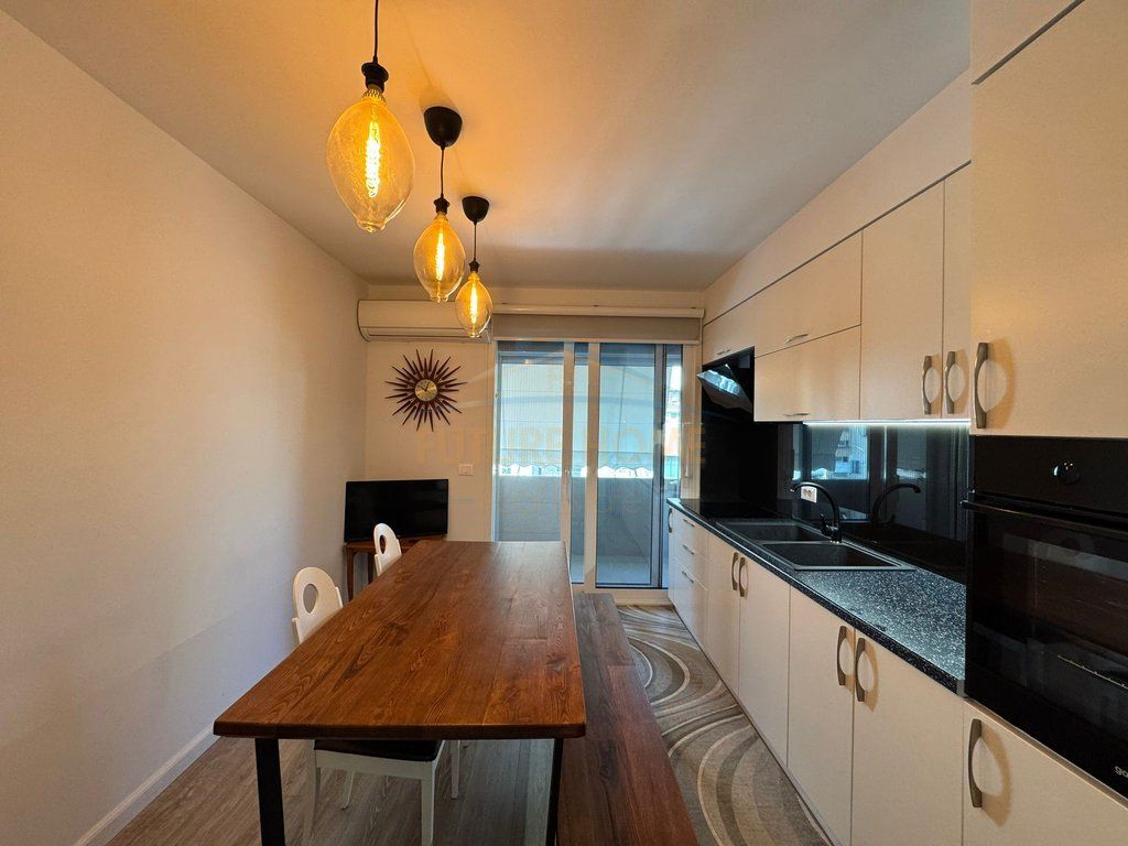 2+1 apartment for sale, Blloku, Tirana