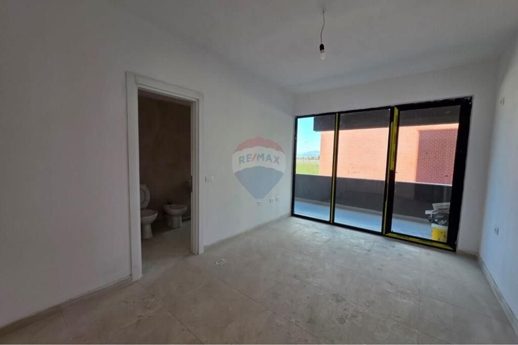 Vendiamo appartamento 2+1 con ipoteca, Casa Italia