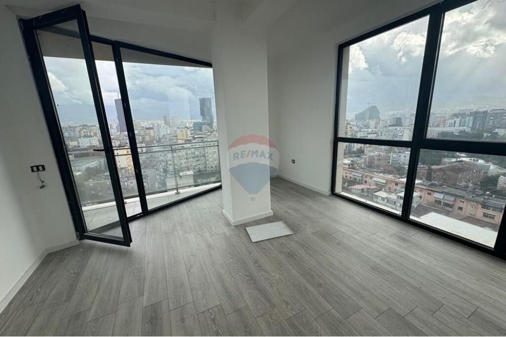 Appartamento - In Affitto - Via Mine Peza, Tirana