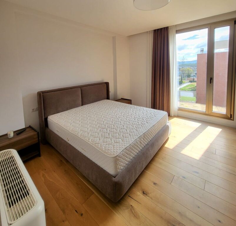 🏡 Jepet Vilë me Qira – pranë TEG