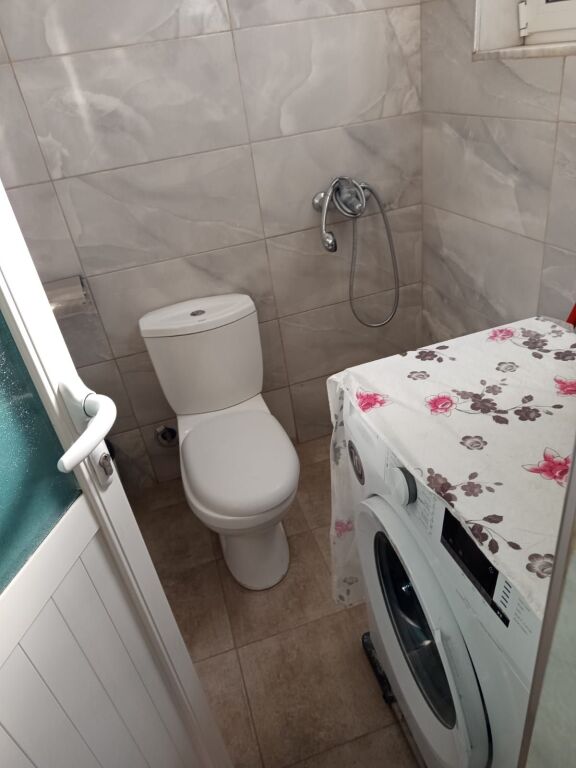 GARSIONERE 25000 LEKE.PASTICERI NELA,ASTIR