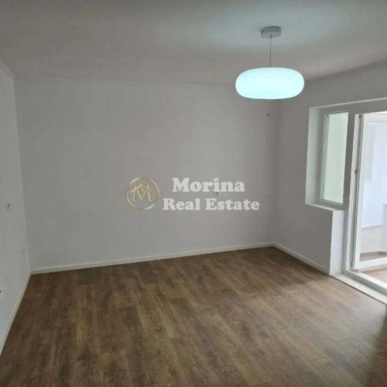 Shitje | Apartament 1 + 1 | Ali Demi, ish tregu elektrik| 115000 €