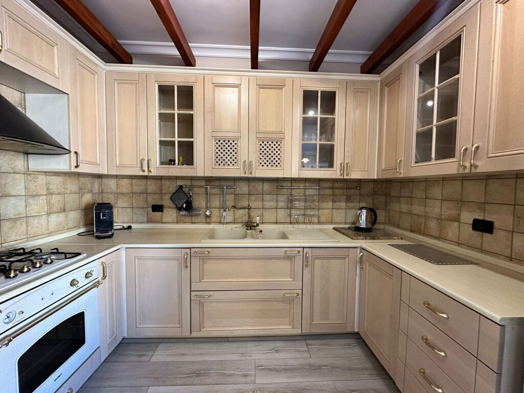 Apartamente 2+1 me Qira  te 9 Kateshet Tiranë