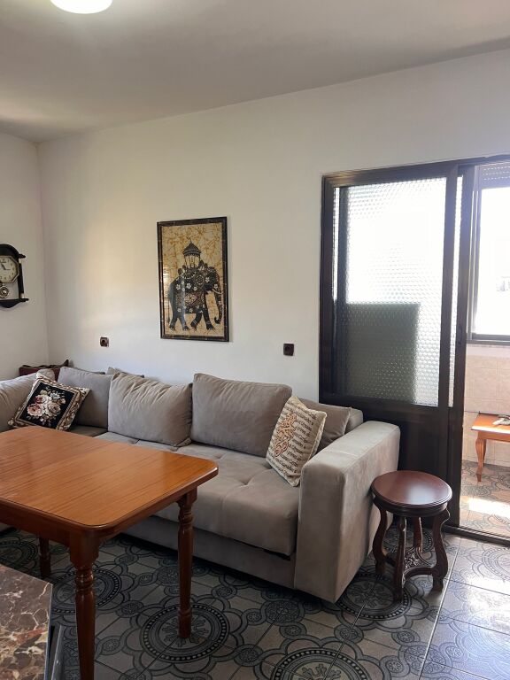 Affittasi 2+1+1 LAPRAKE 450 mila lek