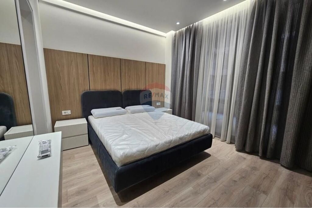 Apartament - Për Qira - Rruga Mine Peza, Tiranë