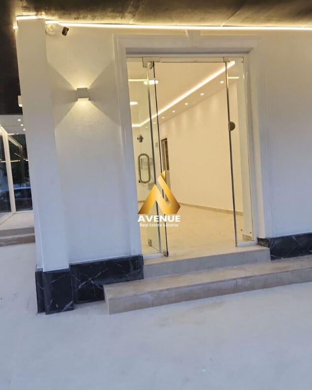 JEPET ME QIRA AMBIENT – 21 DHJETORI, PRANË MARKET JOENA, TIRANË