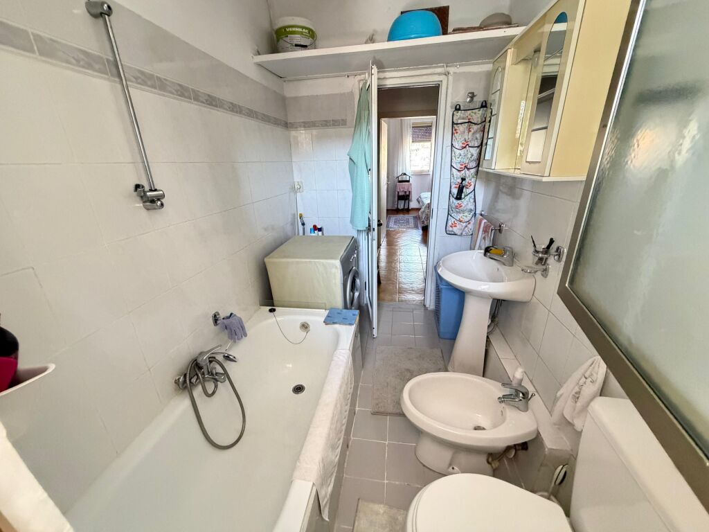 Jepet me qera 1+1 Shkolla Bashkuar