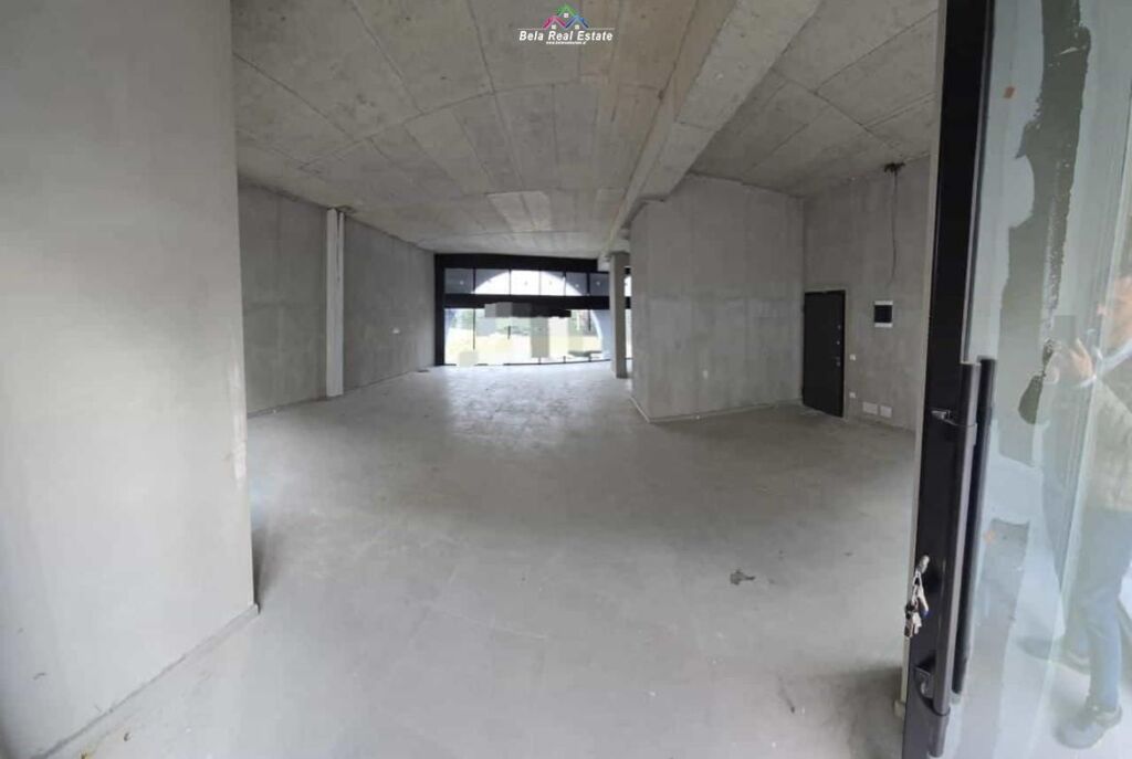 Zyre Me Qera Tek Kompleksi River Residence (ID BZ2906) Tirane