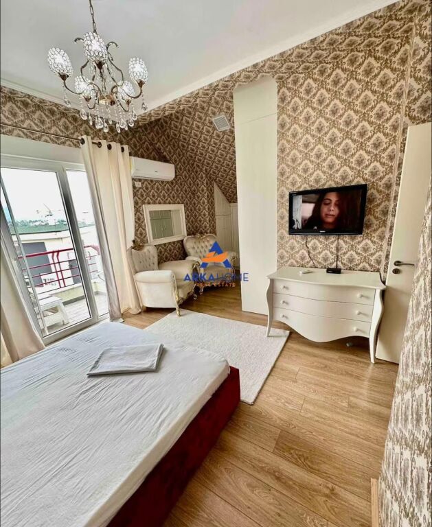 DUPLEX FOR RENT "TE LIQENI I THATE" 1200 EURO (WITH PARKING SPOT)