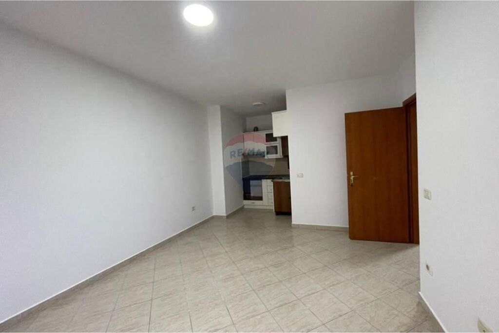 2+1 APARTMENT FOR RENT ON KAVAJES STREET
