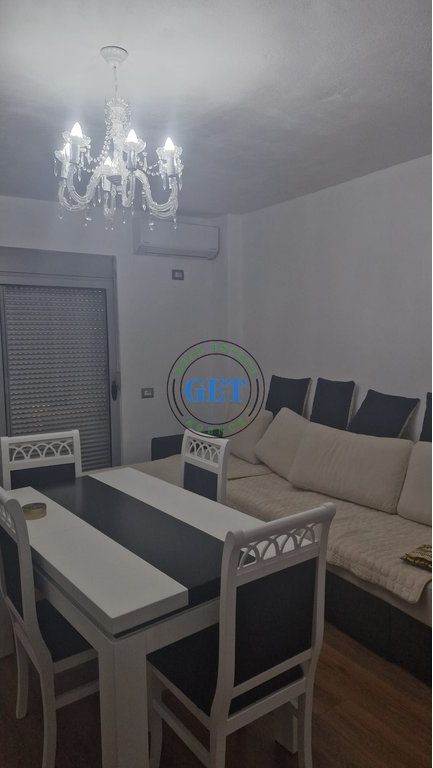 Shitet Apartament 1+1,Shkëmbi i Kavajës, Durrës
