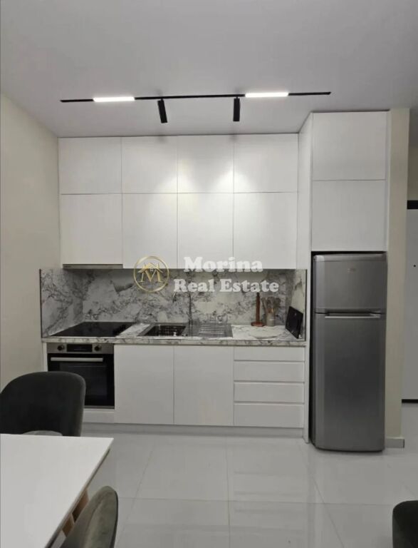 Qera | Apartament 1 + 1 | Univers Siti (Univers City) | 450 €/muaj