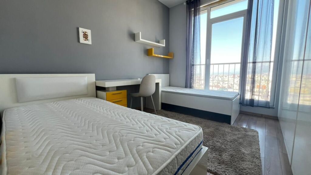 2+1 Apartment for rent at the Botanical Garden!