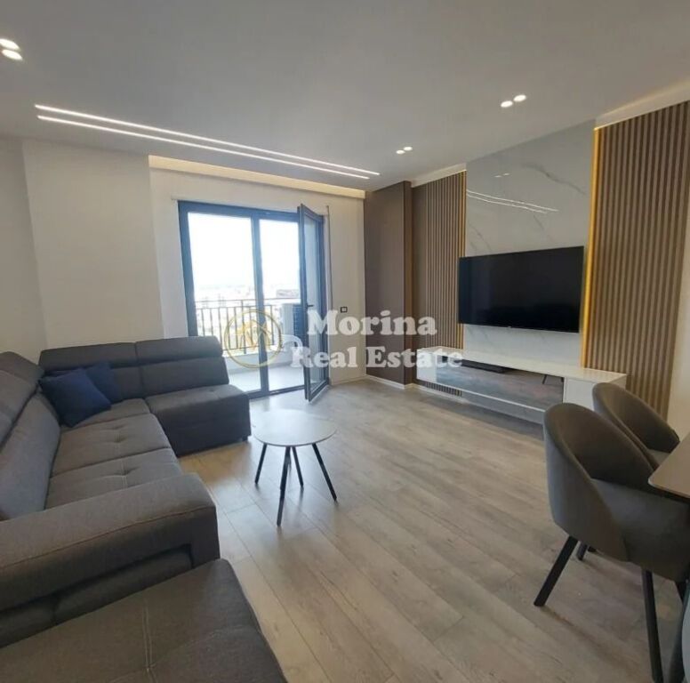 Vendita | Appartamento 2 + 1+2 | Bulevardi i Ri | 250.000 €