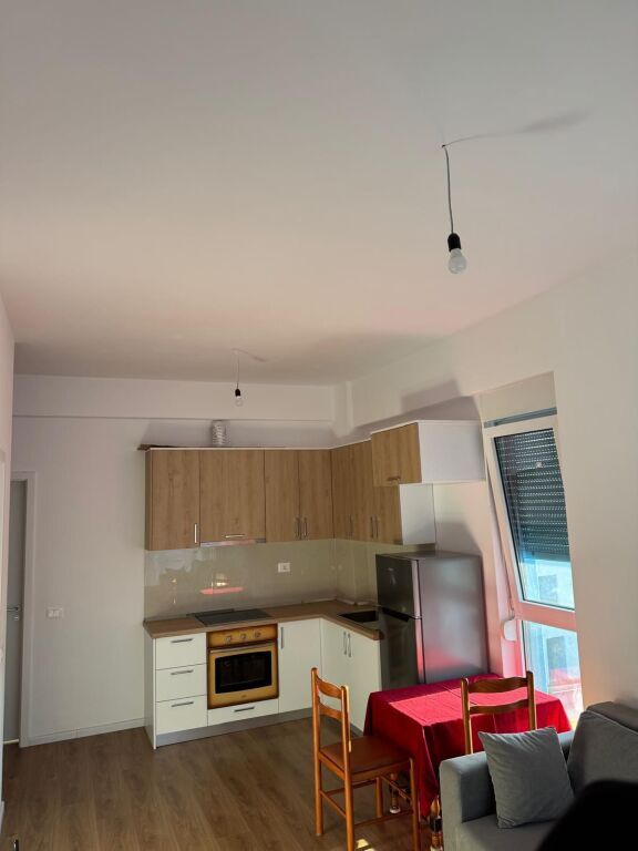 For rent 1+1  Address: Fresk oxa  2nd floor  Furnished  Price 400 thousand lek