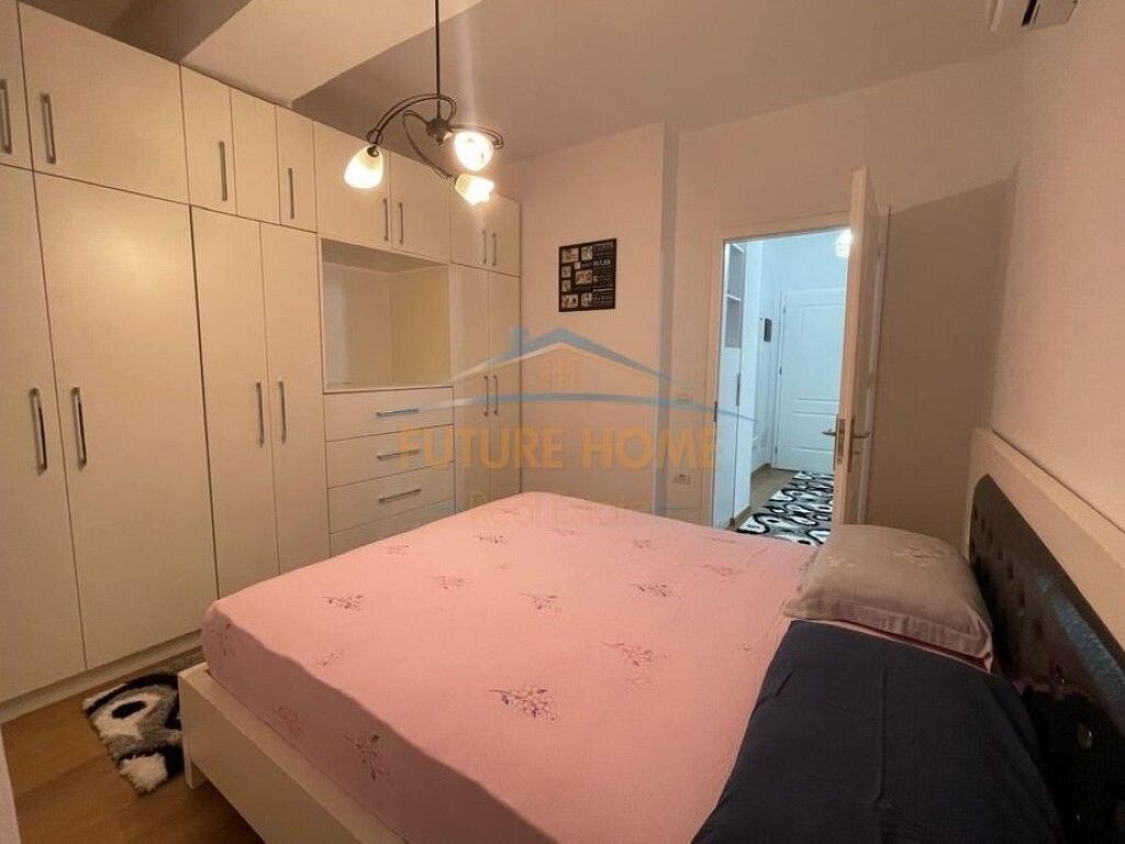 Shitje, Apartament 1+1, prane ish-Venues, Oxhaku, Tirane.