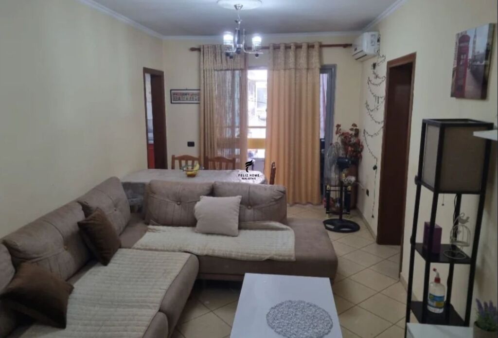 APPARTAMENTO IN AFFITTO 2+1 PALAZZO FRECCIA 60.000 LEKE  FH-67628