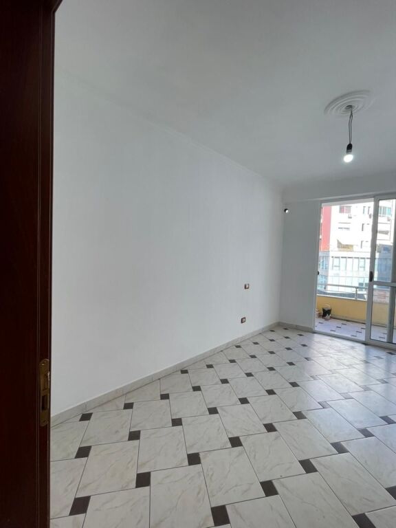 🏡 Apartament në shitje 2+1 – Astir (pranë Bar Bohem)
