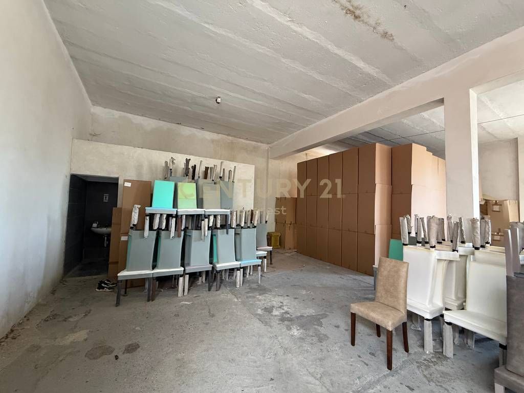 MISTO MAME, JAPIM MAGAZINE PER QIRA 2,600 € /Muaj