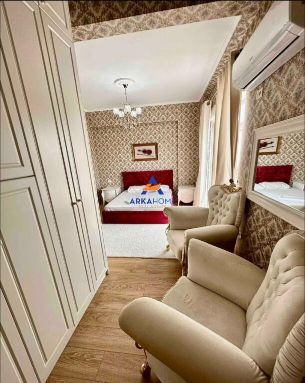 DUPLEX FOR RENT "TE LIQENI I THATE" 1200 EURO (WITH PARKING SPOT)