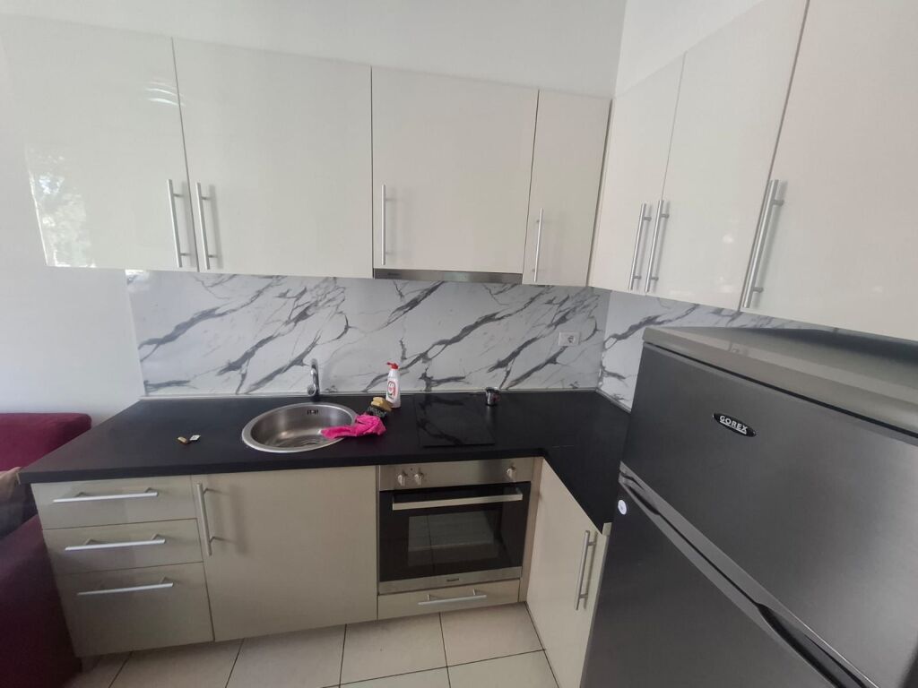 Vendesi Appartamento 2+1 a Golem