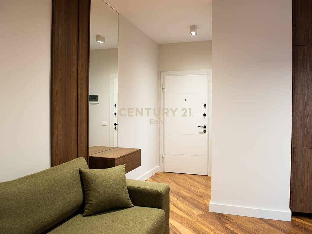 SUPER APARTMENT 1+1 FOR SALE IN THE CENTER OF DURRES!