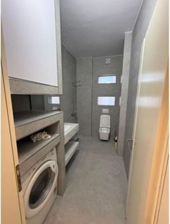 🏡✨ APARTAMENT 2+1 ME QIRA – RR. PELIVAN LESKAJ, VLORË ✨🏡