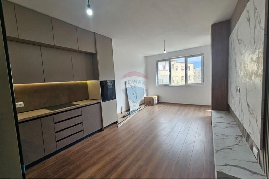 Apartament 1+1 per qira tek Rruga e Elbasanit!