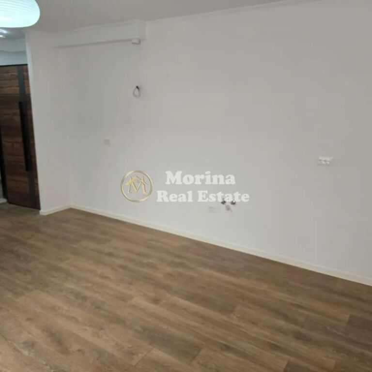 Shitje | Apartament 1 + 1 | Ali Demi, ish tregu elektrik| 115000 €