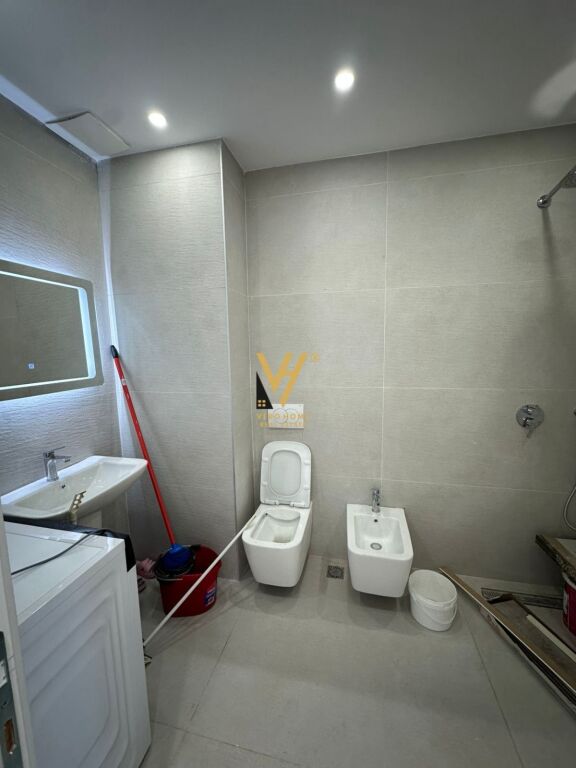 VENDESI APPARTAMENTO 2+1+2+BLK A KOM.NDREGJONI, NUOVO BOULEVARD 250.000 EURO21