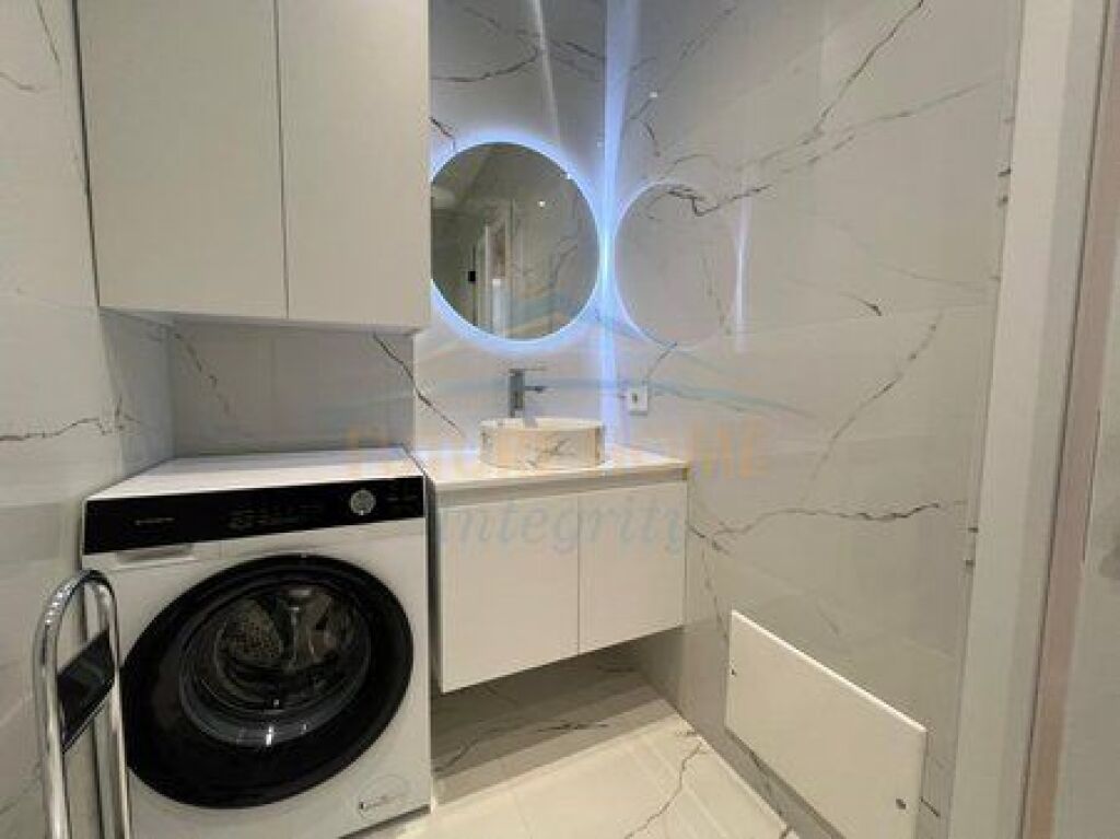 For sale, 2+1 Apartment, Golden Tower Residence, Tirana.