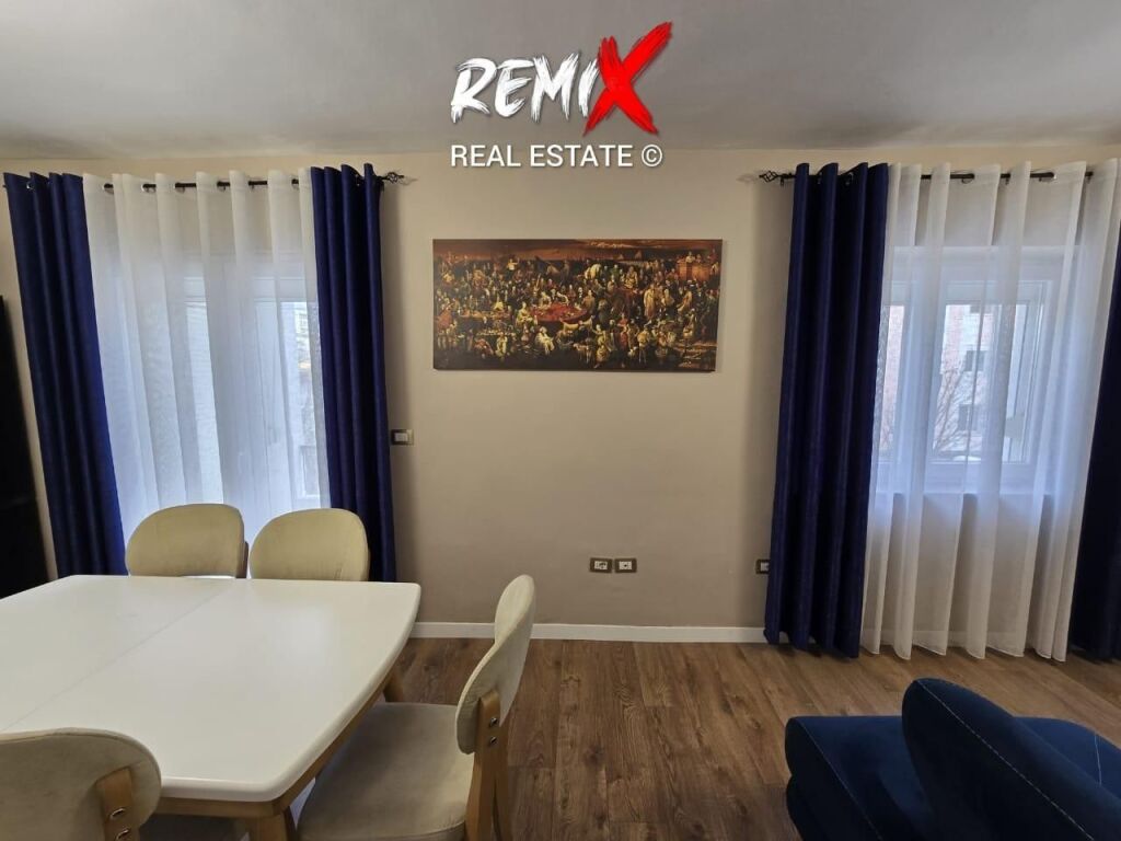 SHITET APARTAMENT 2+1 PRANE SHKOLLES 2 GJELAT, RR. ALEKSANDËR GOGA, DURRËS