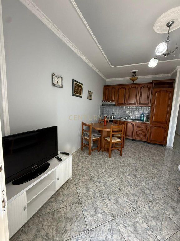 Apartament 1+1 per shitje ne Durres,Plazh