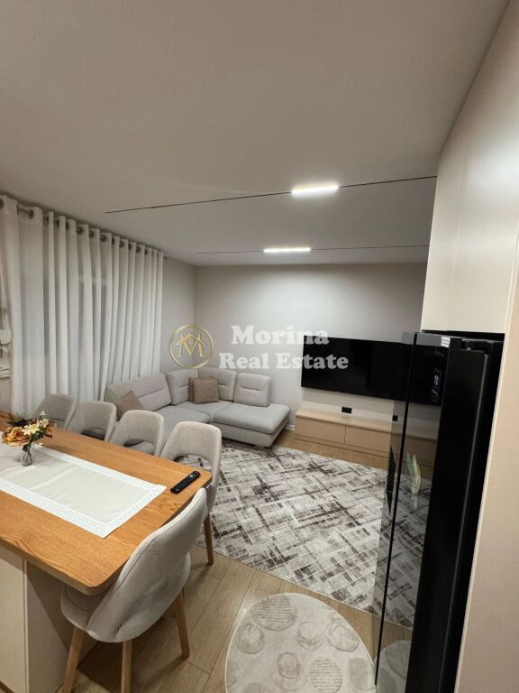 Qera | Apartament 2 + 1 | Rruga e Dibres | 700 €/muaj