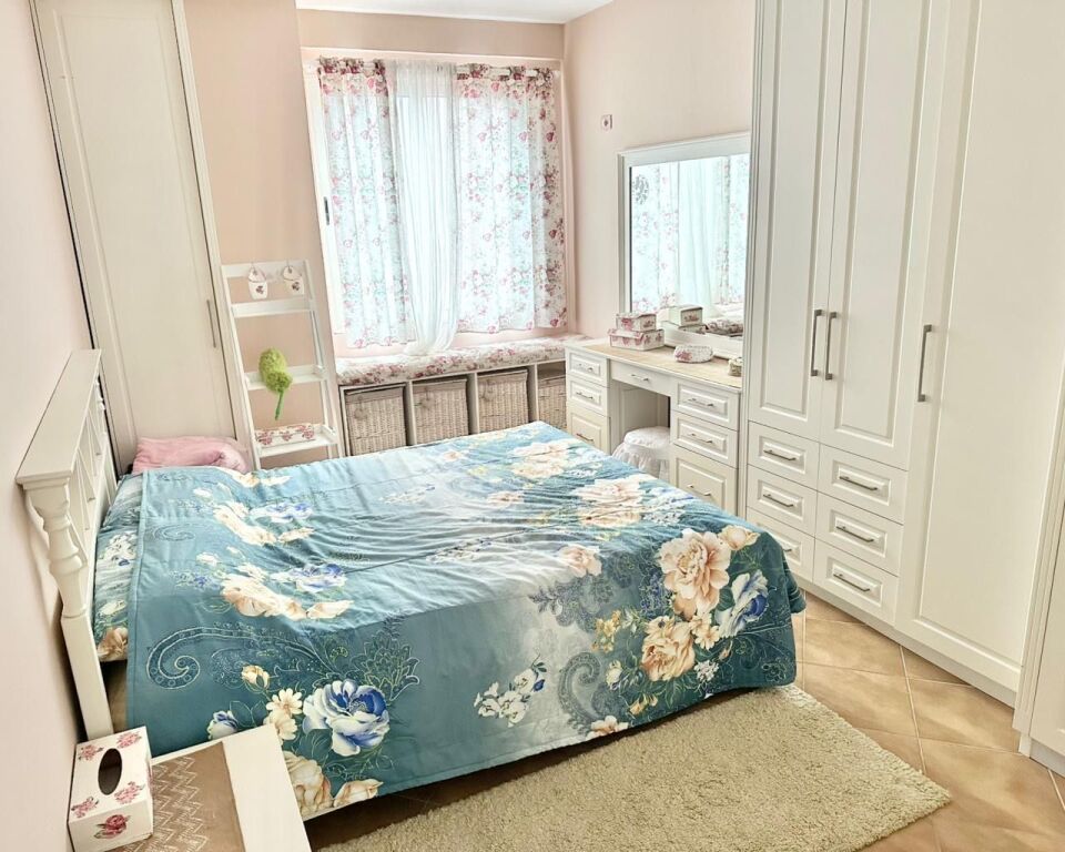 Jepet Me Qera Apartament 2+1+1 Ballkon