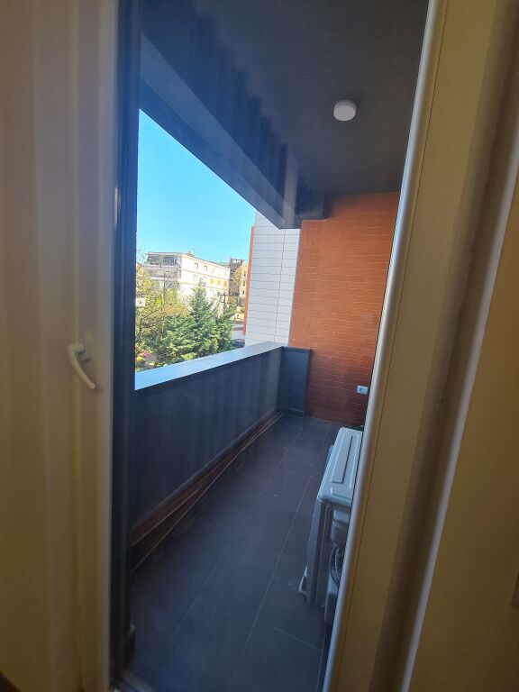 Apartment 1+1 me qera te shkolla Osman Myderizi
