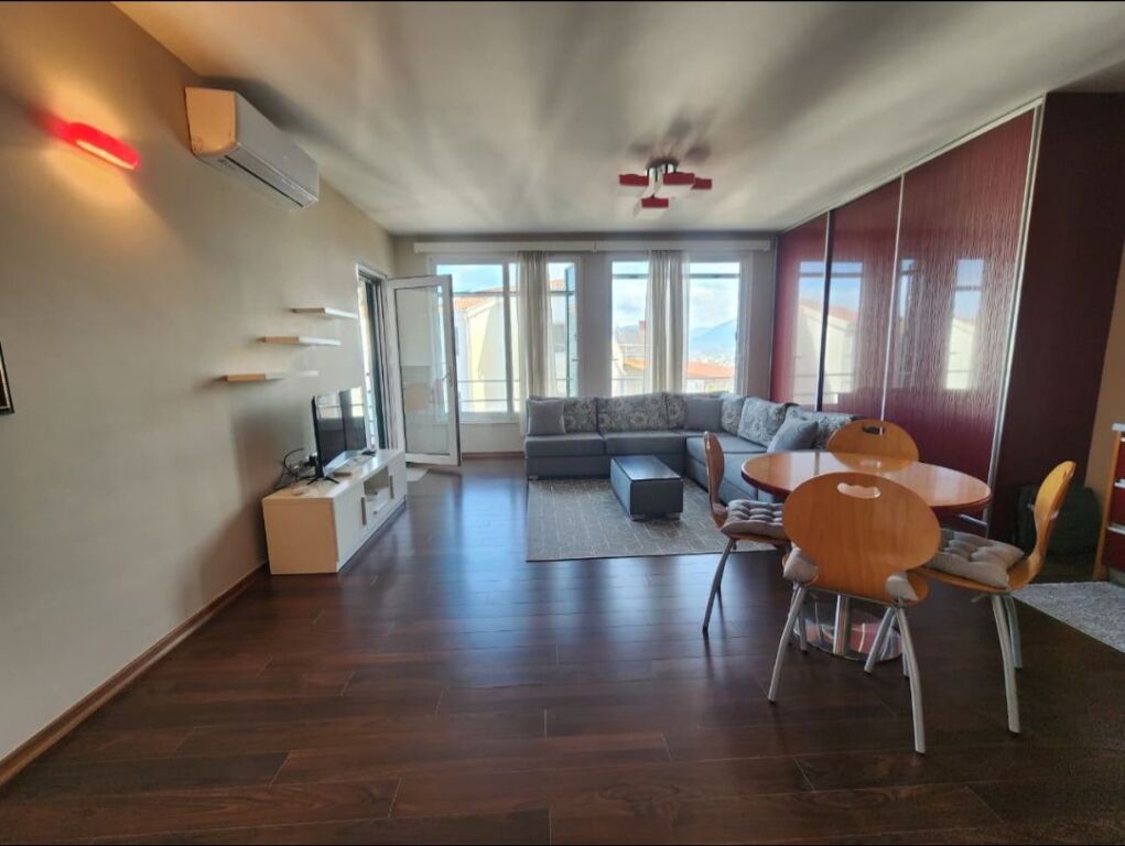 Apartament 1 +1 me qira te Kodra-e-diellit
